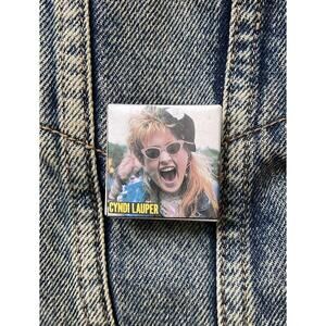 Cyndi Lauper Pinback Vintage Button Badge Music Pin 80s Retro #007